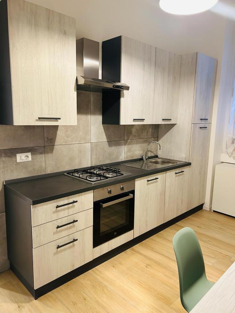 Easy Room Italy Rogoredo Milano Esterno foto